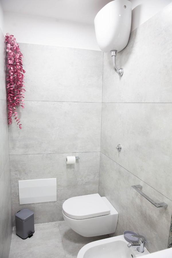 Plebiscito House - Casa Vacanze Napoli Экстерьер фото