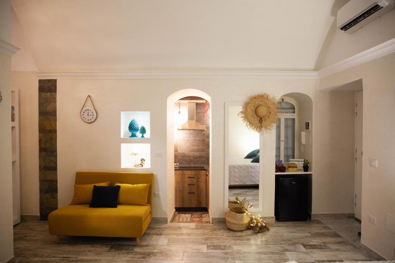 Plebiscito House - Casa Vacanze Napoli Экстерьер фото